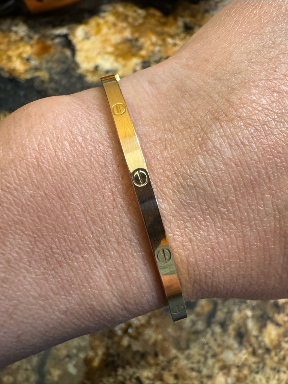 Fashioned Love Bracelet 17K Yellow Gold 3mm Hinged Bangle
